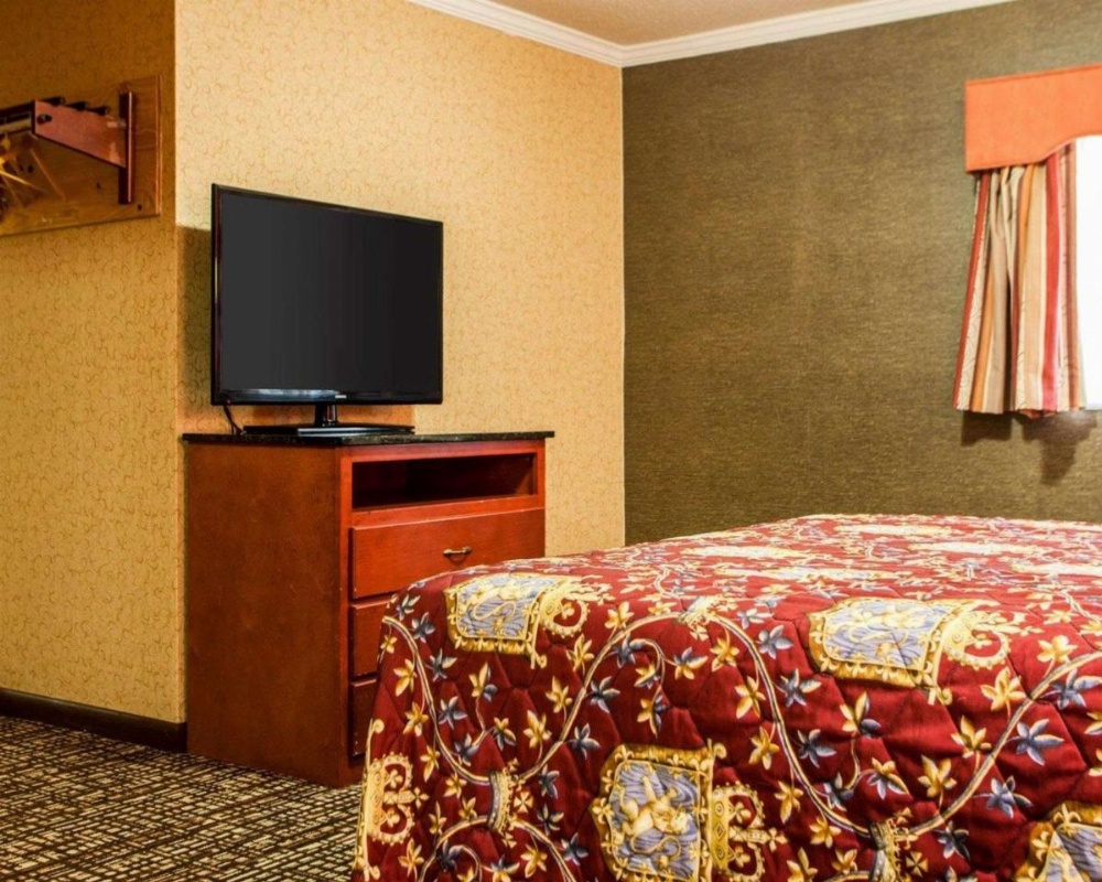 Rodeway Inn Paterson Image 23
